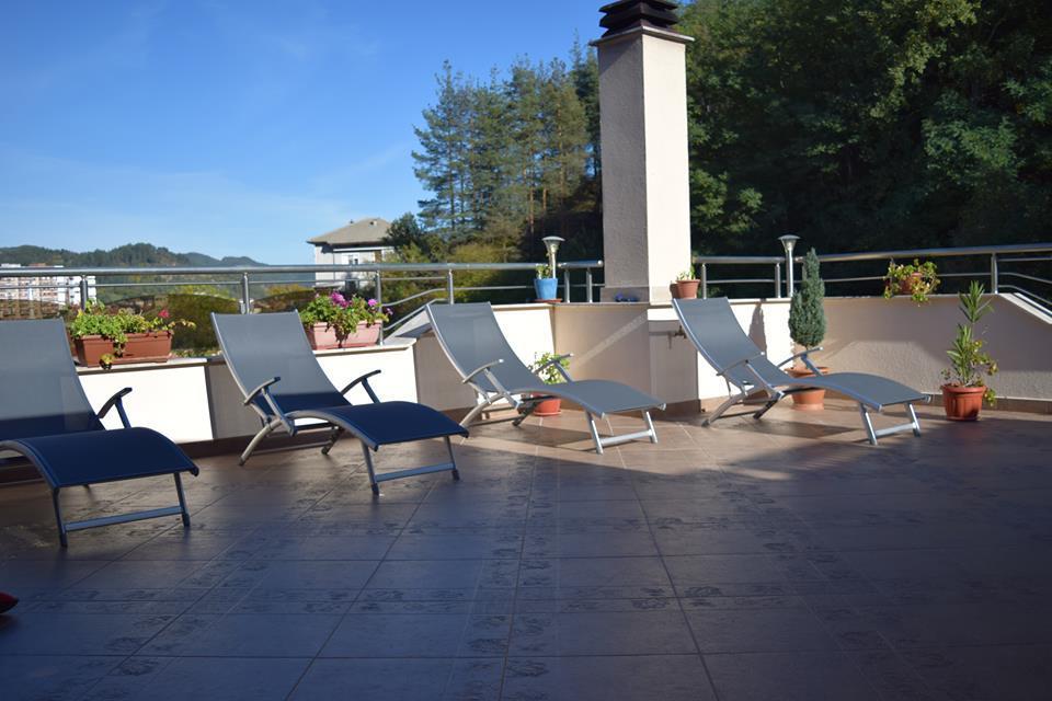 Guest Rooms Profirov Zlatograd Buitenkant foto