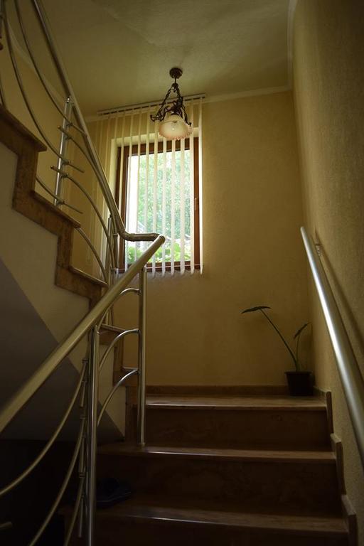 Guest Rooms Profirov Zlatograd Buitenkant foto